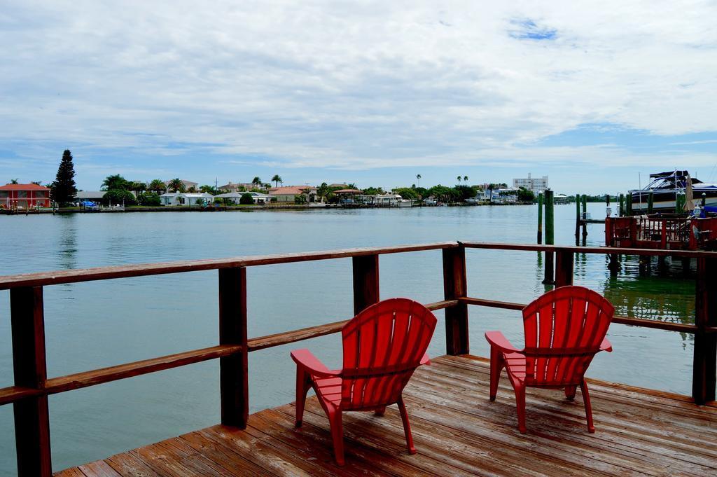 The Costal Hotel Clearwater Esterno foto