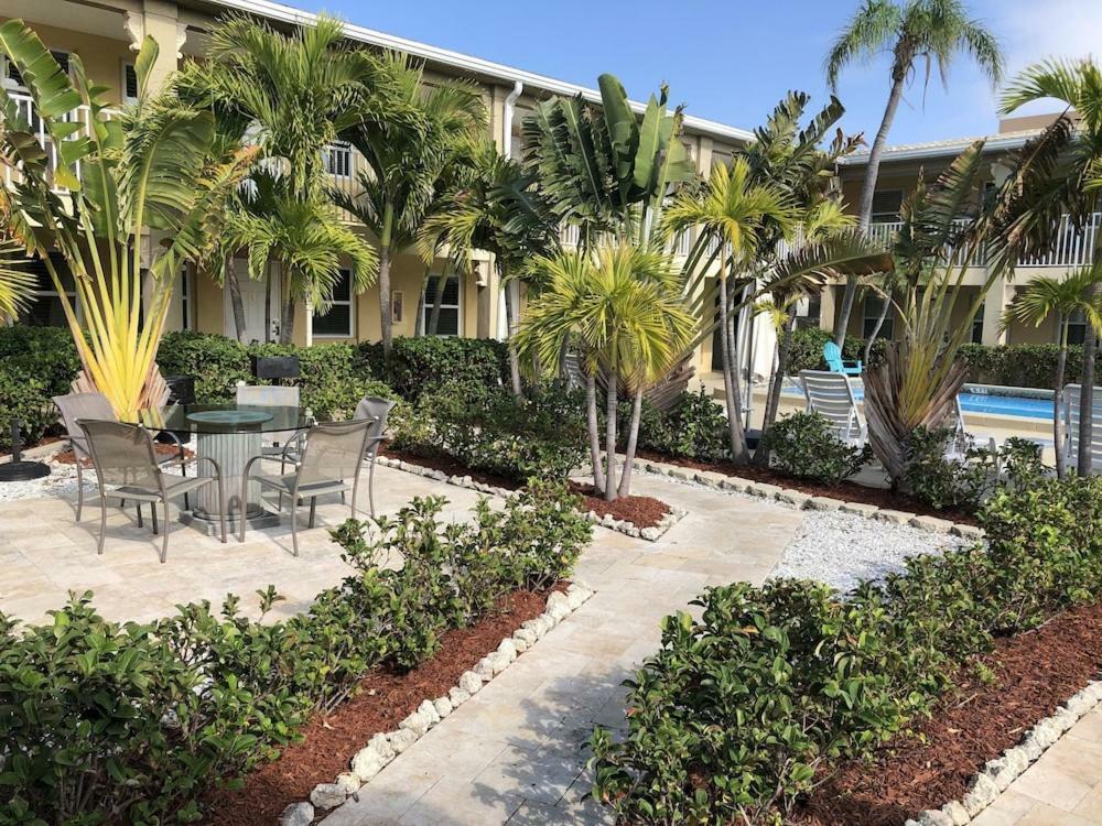 The Costal Hotel Clearwater Esterno foto
